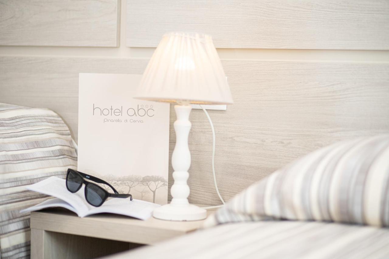 Hotel Abc Cervia Exterior foto