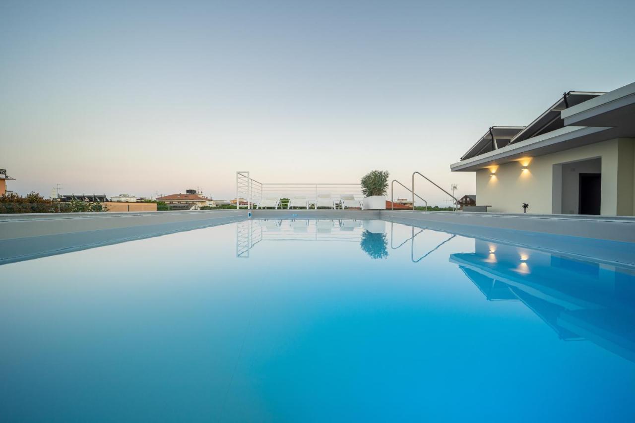 Hotel Abc Cervia Exterior foto