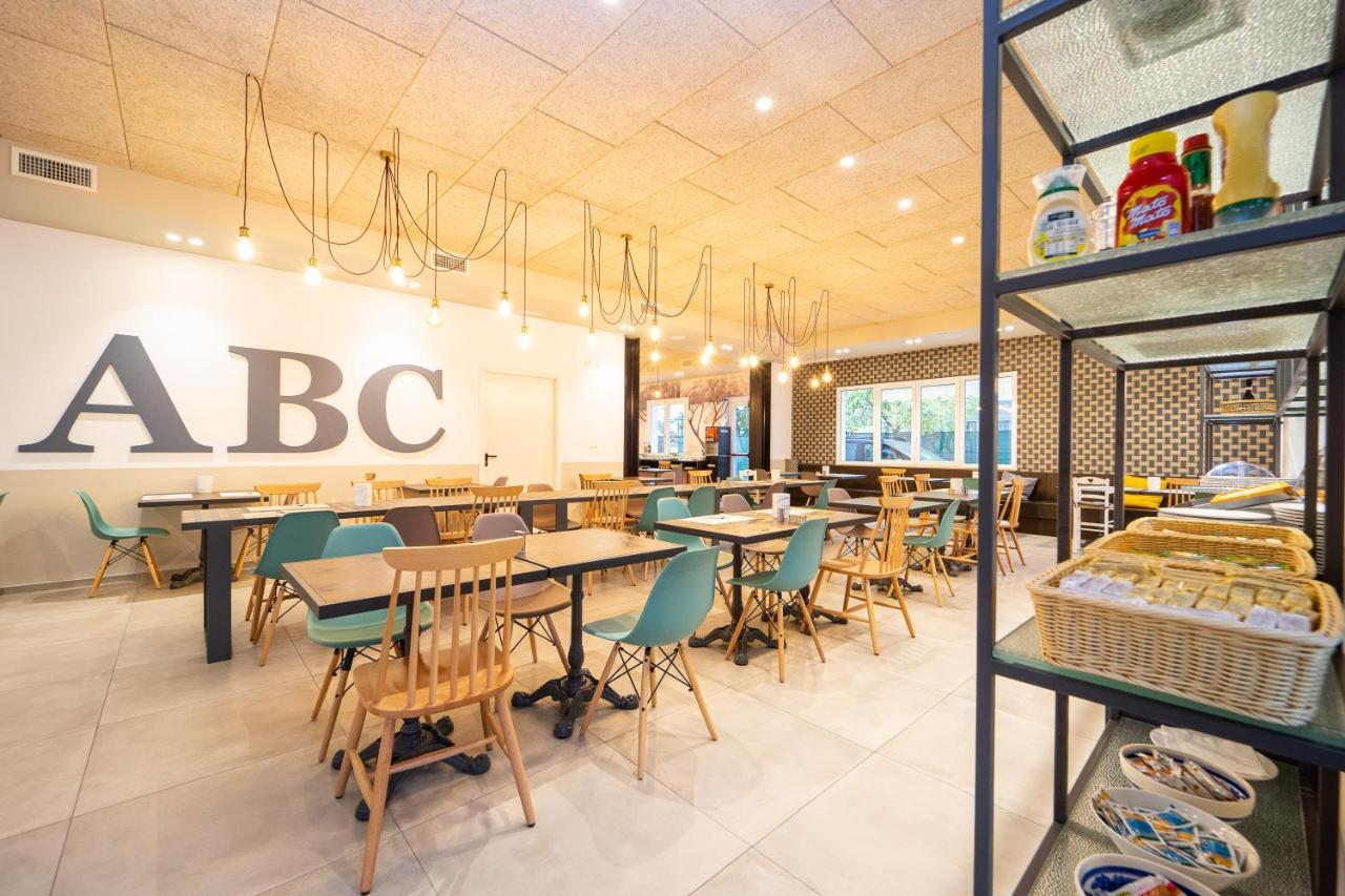 Hotel Abc Cervia Exterior foto