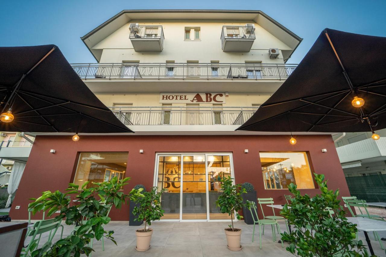 Hotel Abc Cervia Exterior foto