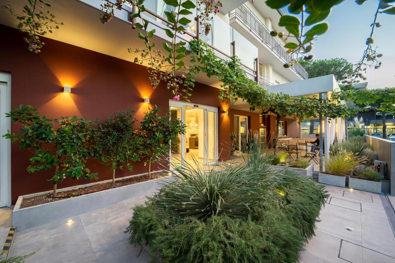 Hotel Abc Cervia Exterior foto